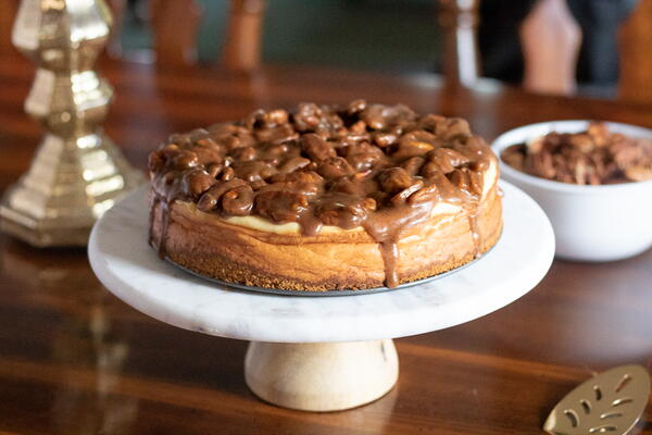 New York Style Pecan Pie Cheesecake New York Style Pecan Pie Cheesecake