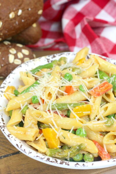 Spicy Chipotle Chicken Pasta Cheesecake Factory Copycat Spicy Chipotle Chicken Pasta – Cheesecake Factory Copycat