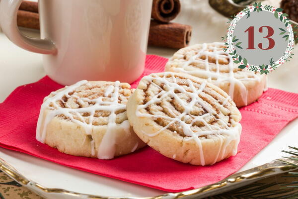 Mrs. Claus' Cinnamon Roll Cookies Mrs Claus Cinnamon Roll Cookies