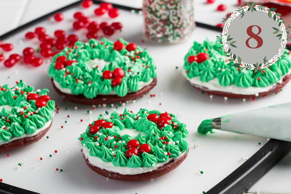 Holiday Wreath Cookies Holiday Wreath Cookies