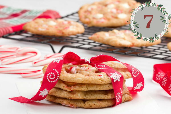 White Chocolate Peppermint Snaps White Chocolate Peppermint Snaps