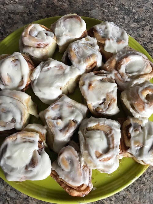 Cinnamon Roll Recipe With Cream Cheese Icing Cinnamon Roll Recipe With Cream Cheese Icing