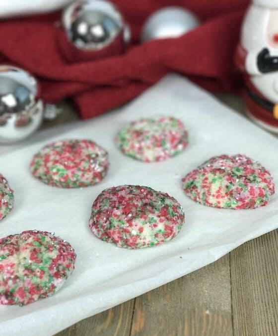 Easy Ooey Gooey Christmas Cake Cookies Easy Ooey Gooey Christmas Cake Cookies