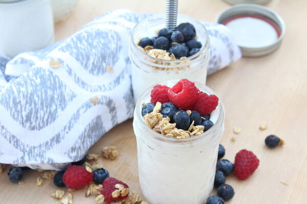 How To Make Homemade Vanilla Yogurt How To Make Homemade Vanilla Yogurt