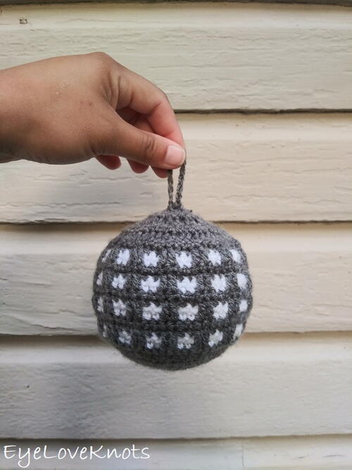 Lightweight Through The Window Bauble Ornament Lightweight Through The Window Bauble Ornament