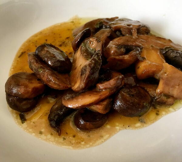 Savory Slow Cooker Mushrooms Savory Slow Cooker Mushrooms