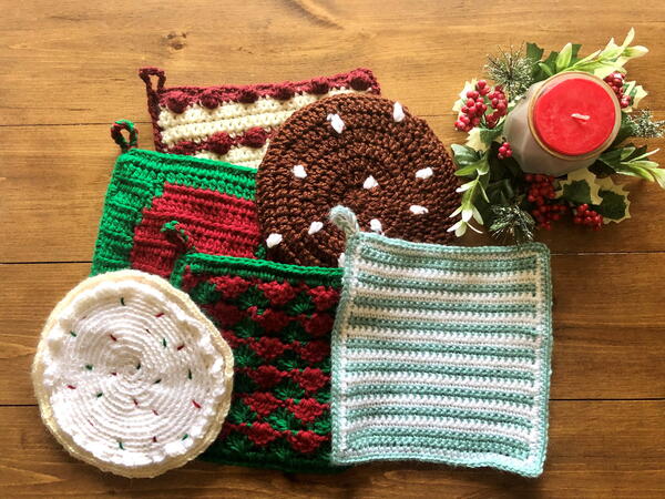 Crochet Christmas Hot Pad Series
