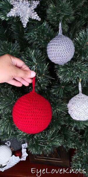 Lightweight Bauble Ornament Lightweight Bauble Ornament