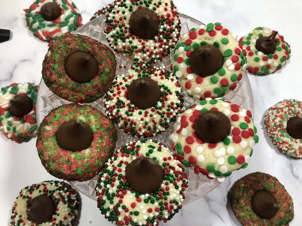 Almond Kiss Cookies Almond Kiss Cookies