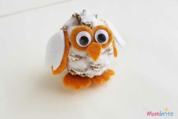 Pinecone Snowy Owl Craft For Kids Pinecone Snowy Owl Craft For Kids