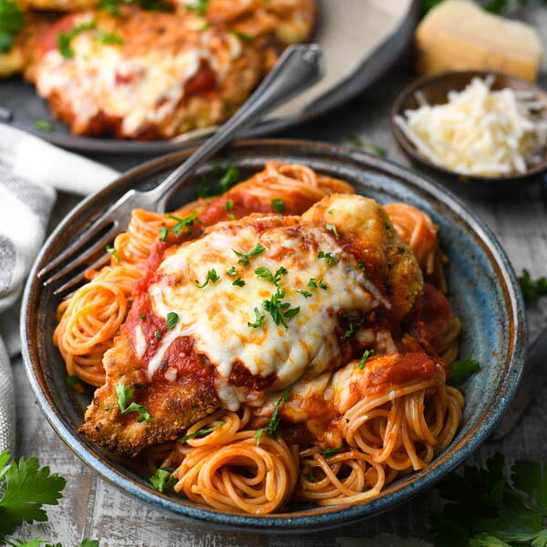 Easy Chicken Parmesan Easy Chicken Parmesan