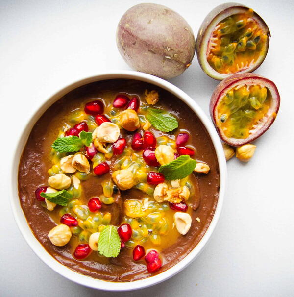 Vegan Chocolate Mousse With Passionfruit Vegan Chocolate Mousse With Passionfruit