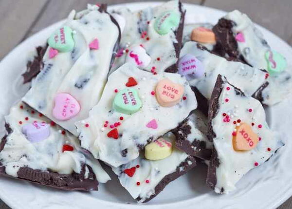 Easy Oreo Cookie Bark Recipe Easy Oreo Cookie Bark Recipe