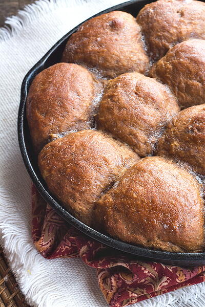 Molasess Cornmeal Skillet Rolls Molasess Cornmeal Skillet Rolls