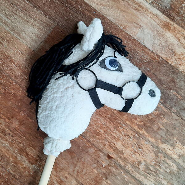 Diy Hobbyhorse Stick Horse Diy Hobbyhorse/ Stick Horse