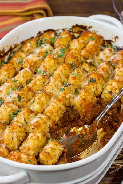Crispy Tot Chili Casserole Crispy Tot Chili Casserole
