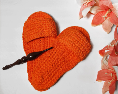 Crochet House Slippers one Hour Project Crochet House Slippers (one Hour Project)