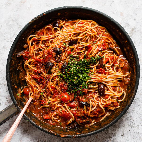 15 Minute Puttanesca Pasta 15 Minute Puttanesca Pasta