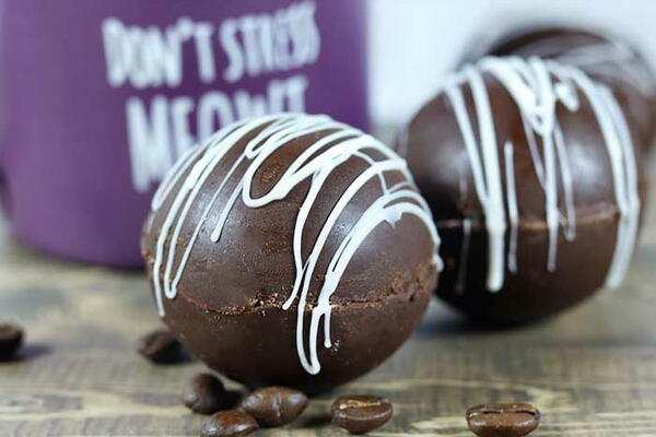 Mocha Cappuccino Bombs With Coffee Mocha Cappuccino Bombs With Coffee