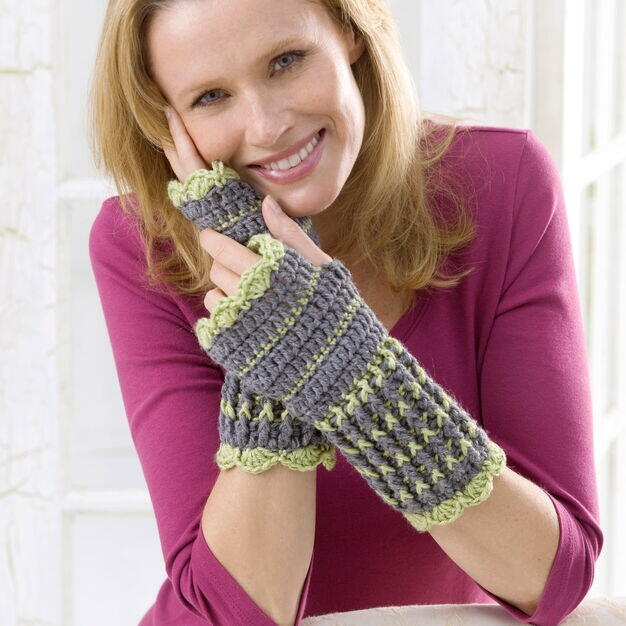 Lacy Wrist Warmers Lacy Wrist Warmers