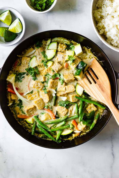 Thai-style Tempeh Green Curry Thai-style Tempeh Green Curry