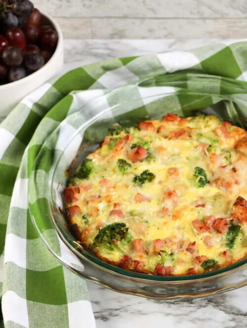 Ham Gruyere Crustless Quiche Ham & Gruyere Crustless Quiche