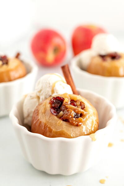 Slow Cooker Stuffed Apples Slow Cooker Stuffed Apples