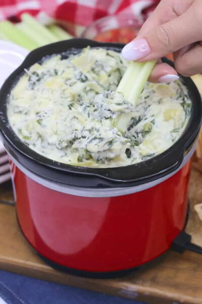 Slow Cooker Keto Spinach Dip Slow Cooker Keto Spinach Dip