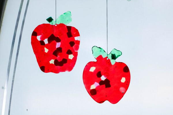 Plastic Pony Bead Suncatcher Plastic Pony Bead Suncatcher