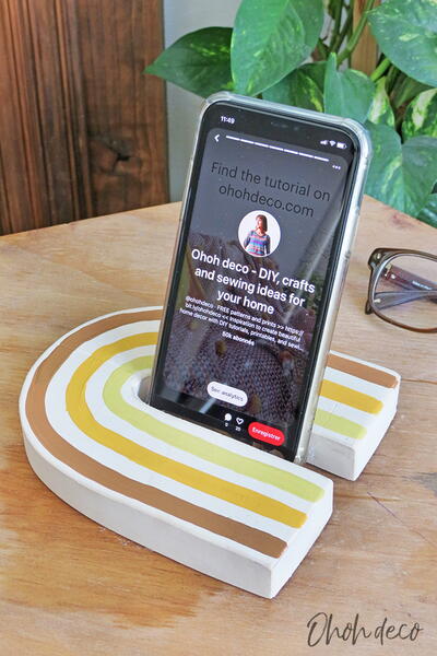 Diy Rainbow Phone Stand Diy Rainbow Phone Stand