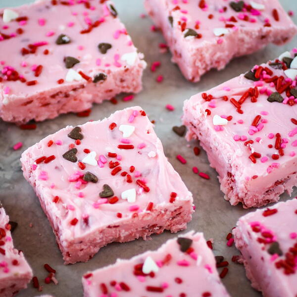 Strawberry Fudge Strawberry Fudge
