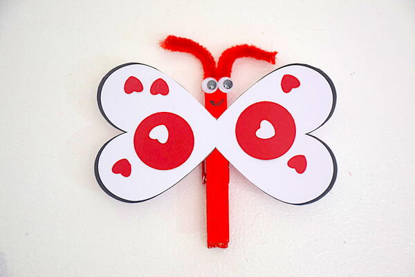 Butterfly Craft With Clothes Peg Butterfly Craft With Clothes Peg