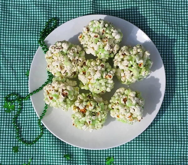 St Pattys Popcorn Balls St. Patty’s Popcorn Balls