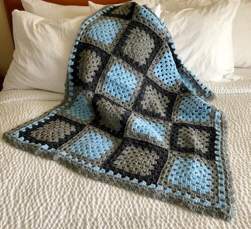 Blue Skies Granny Squares Baby Blanket Blue Skies Granny Squares Baby Blanket