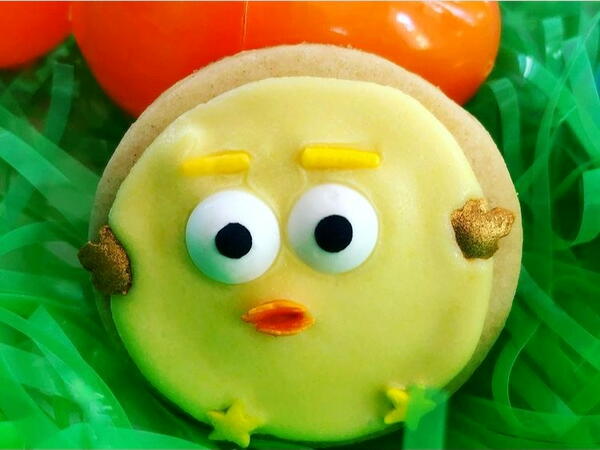 Easter Chick Sugar Cookies Easter Chick Sugar Cookies