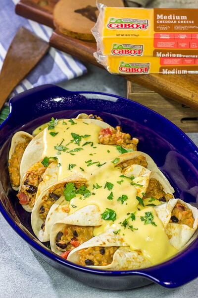Cheesy Baked Burritos Cheesy Baked Burritos