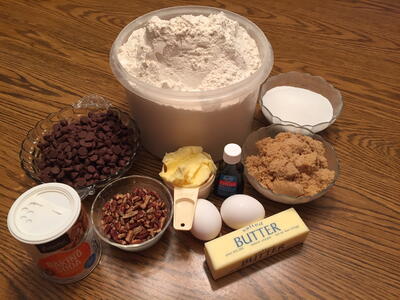 Easy Chocolate Chip Cookies