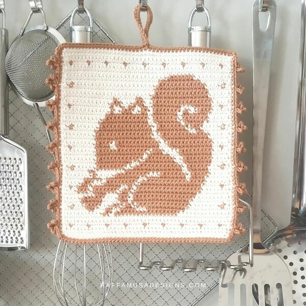 Squirrel Potholder Squirrel Potholder