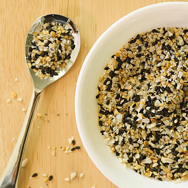 Diy Everything But The Bagel Seasoning Diy Everything But The Bagel Seasoning