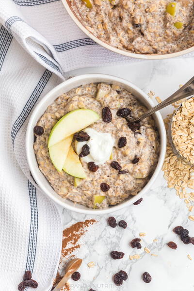 Healthy Apple Cinnamon Oatmeal Healthy Apple Cinnamon Oatmeal