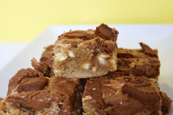 Biscoff Blondies Biscoff Blondies