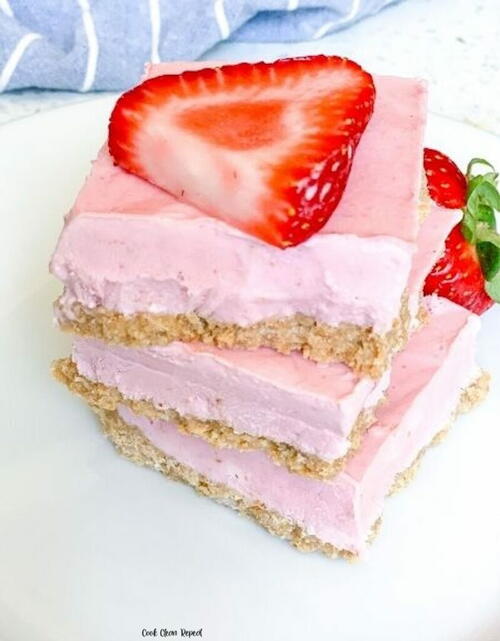 Strawberry Cheesecake Bars Strawberry Cheesecake Bars