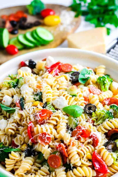 Easy Classic Italian Pasta Salad Easy Classic Italian Pasta Salad