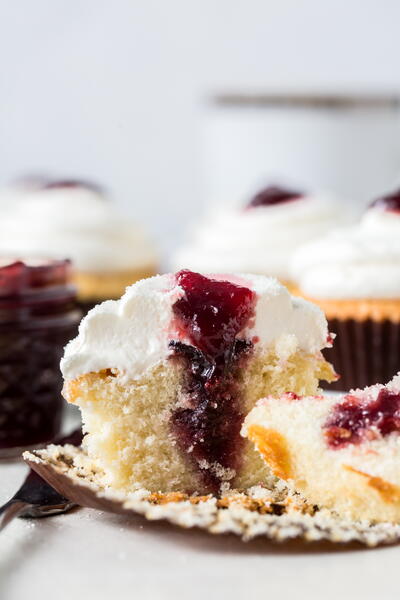 Jelly Donut Cupcakes Jelly Donut Cupcakes