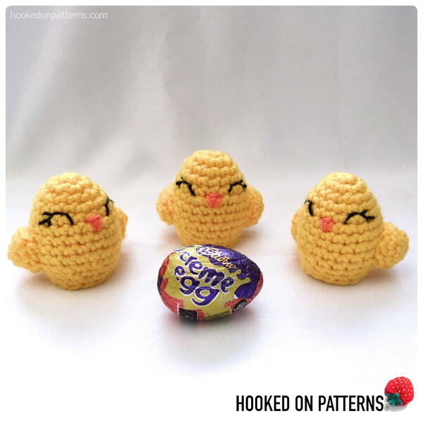 Easter Egg Chick Creme Egg Cosy Pencil Topper Easter Egg Chick Creme Egg Cosy & Pencil Topper