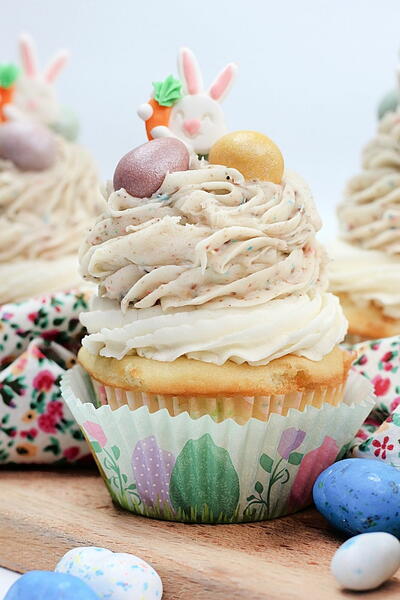 Easter Egg Cupcakes Easter Egg Cupcakes