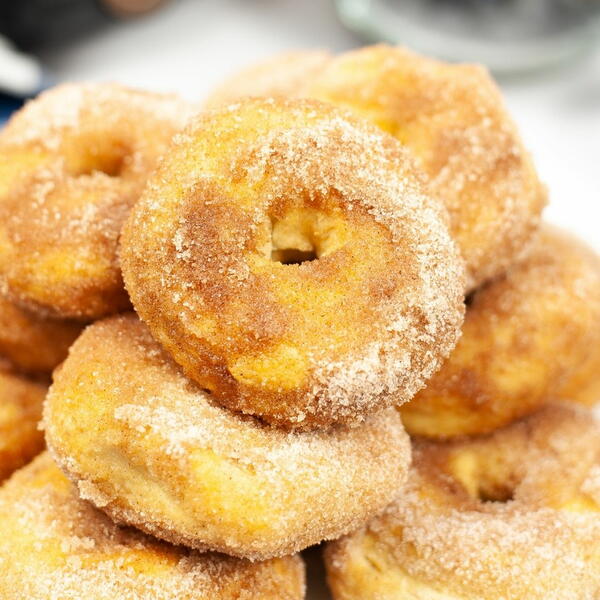 Air Fryer Cinnamon Donuts Air Fryer Cinnamon Donuts