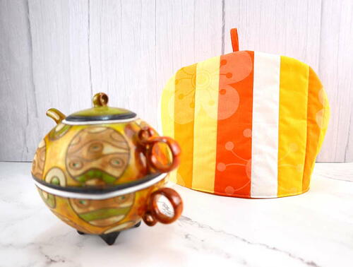 Quilted Tea Cozy in 30 Min Quilted Tea Cozy (in 30 Min)