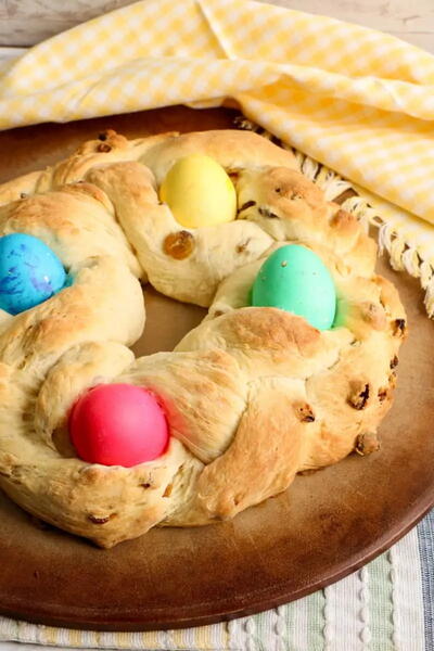 Easter Bread Wreath Easter Bread Wreath