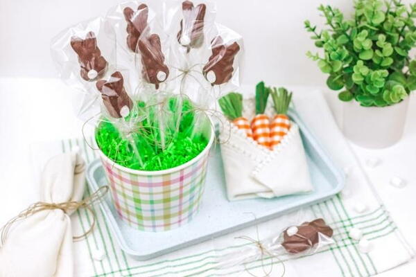 Chocolate Covered Peeps Easy Diy Easter Treats Chocolate Covered Peeps: Easy Diy Easter Treats